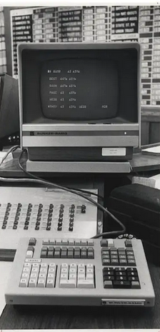 1980s trading computer and screen